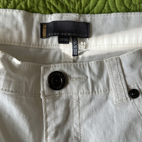 White Jeans - Picture 6 of 7